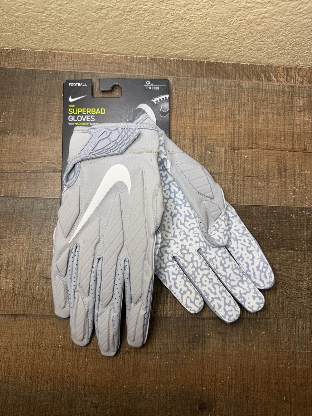 Nike Superbad 5.0 Football Gloves. 
- Size 2XL Men.